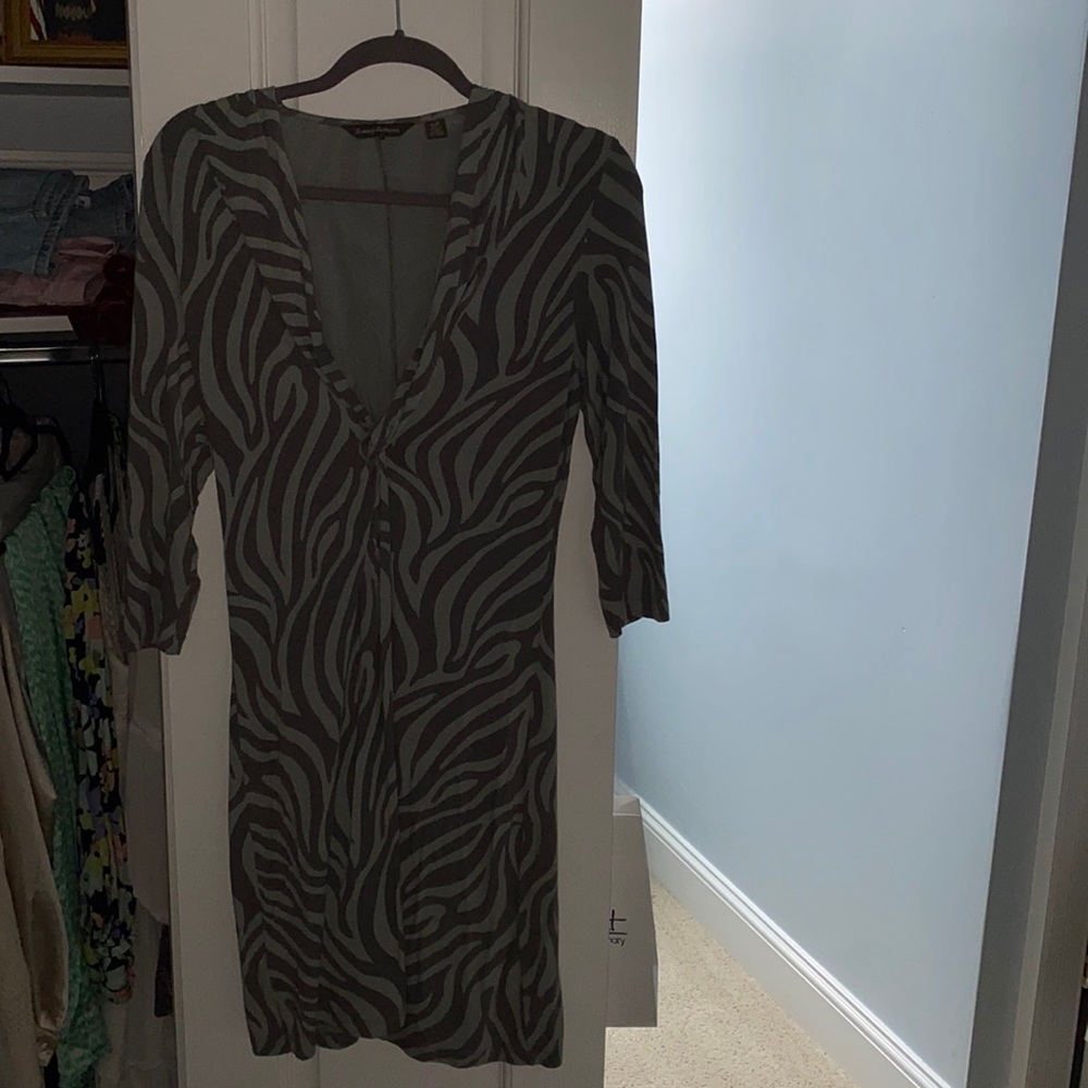 Selling a soft gray Tommy Bahama Dress!